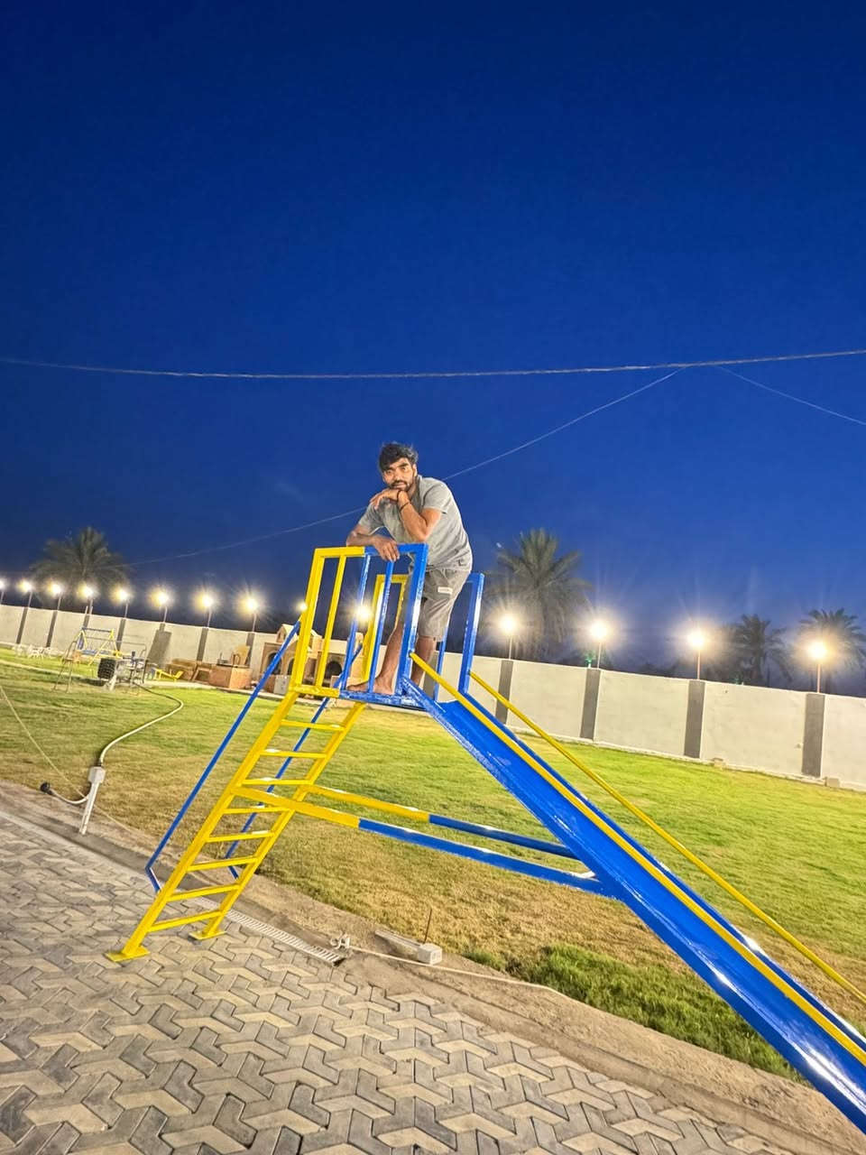 مرجوحة حجم صغير نفرين
مرجوحه حجم كبير 3 نفرات

قمرية وبدون قمريه حسب طلب الزبون 

‏مكاني بغداد جديدة 

للاستفسار خاص.               .            0️⃣7️⃣7️⃣8️⃣3️⃣4️⃣8️⃣3️⃣3️⃣4️⃣8️⃣


**إذا كنت صاحب هذا الإعلان وتريد حذفه لأي سبب، رجاءا أرسل رسالة إلى الدعم الفني**