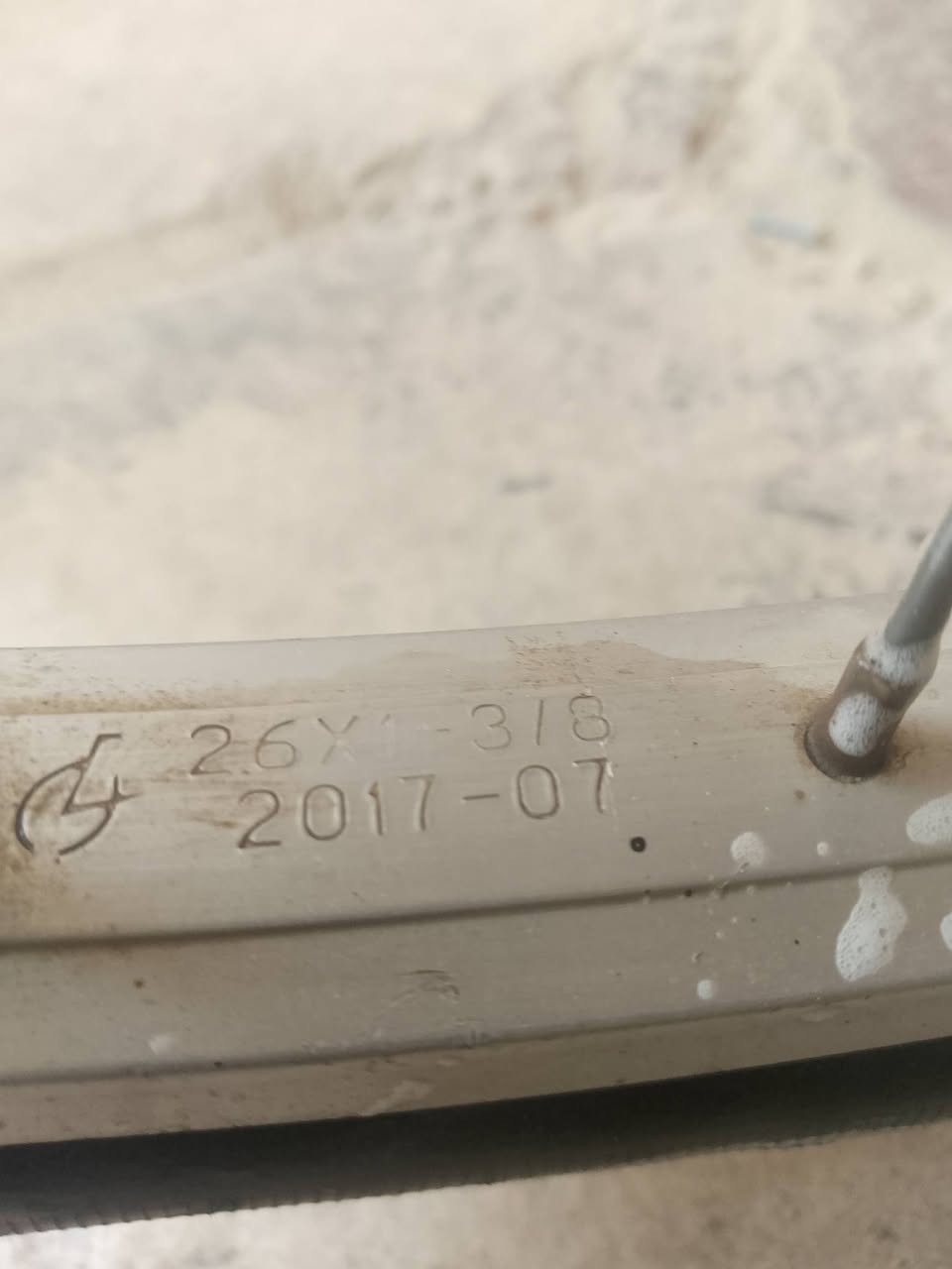 سلام عليكم 
بايسكل للبيع لون اسود 
موديل 2017 شهر 7 
سعر 70 او بيه مجال حك الجيه بايسكل نضيف 
مكان ناصرية 
مدينه 400 دار قرب مركز الساهرون الشراي خاص


**إذا كنت صاحب هذا الإعلان وتريد حذفه لأي سبب، رجاءا أرسل رسالة إلى الدعم الفني**