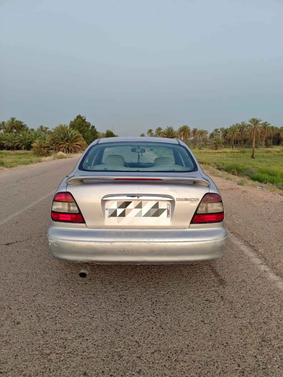 السلام عليكم.. دايو لكنزا موديل 2001 رقم بغداد انكليزي بأسمي السيارة كير اوتوماتيك.محرك مسكر الكهربائيات كلها شغاله جام كهربائي تبريد شغال خير من الله  مصبوغة عام  رايدها 45 مكاني بابل الشراي يتصل على الرقم***********
