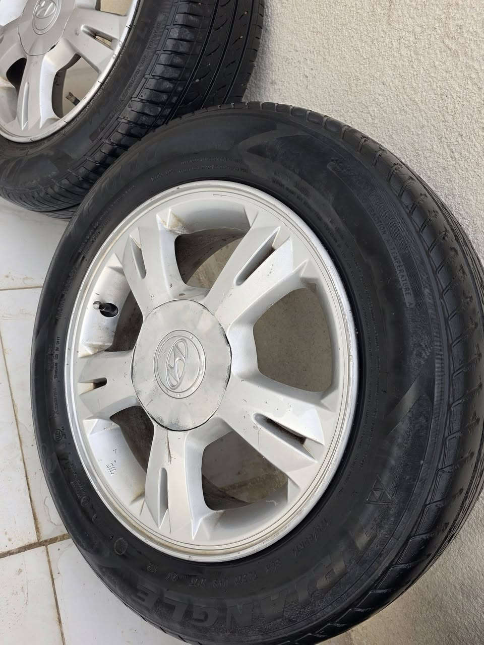 ويل اكسنت موديل ٢٠١١القديم القياس١٤ السعر٢٠٠الف ***********
