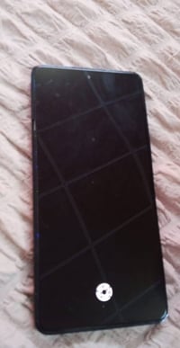 تكنو كامون 20 برو للبيع ذاكره 256 رام 8+8  07734304394 ما متواجد عل في...