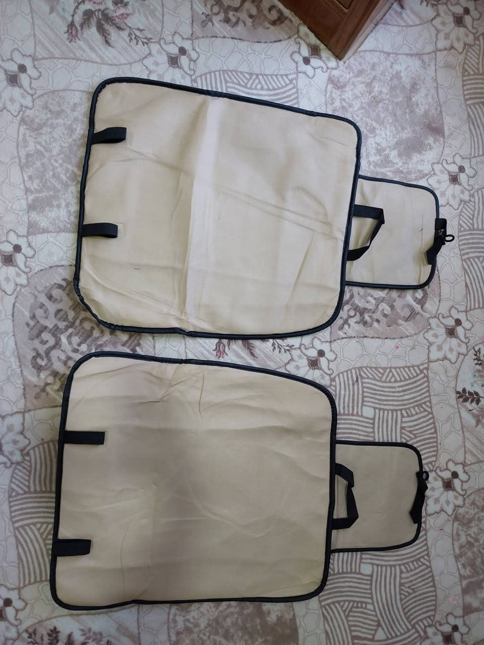 تخم مقاعد وكاعية وتلبيسات جلد للبيع ***********
