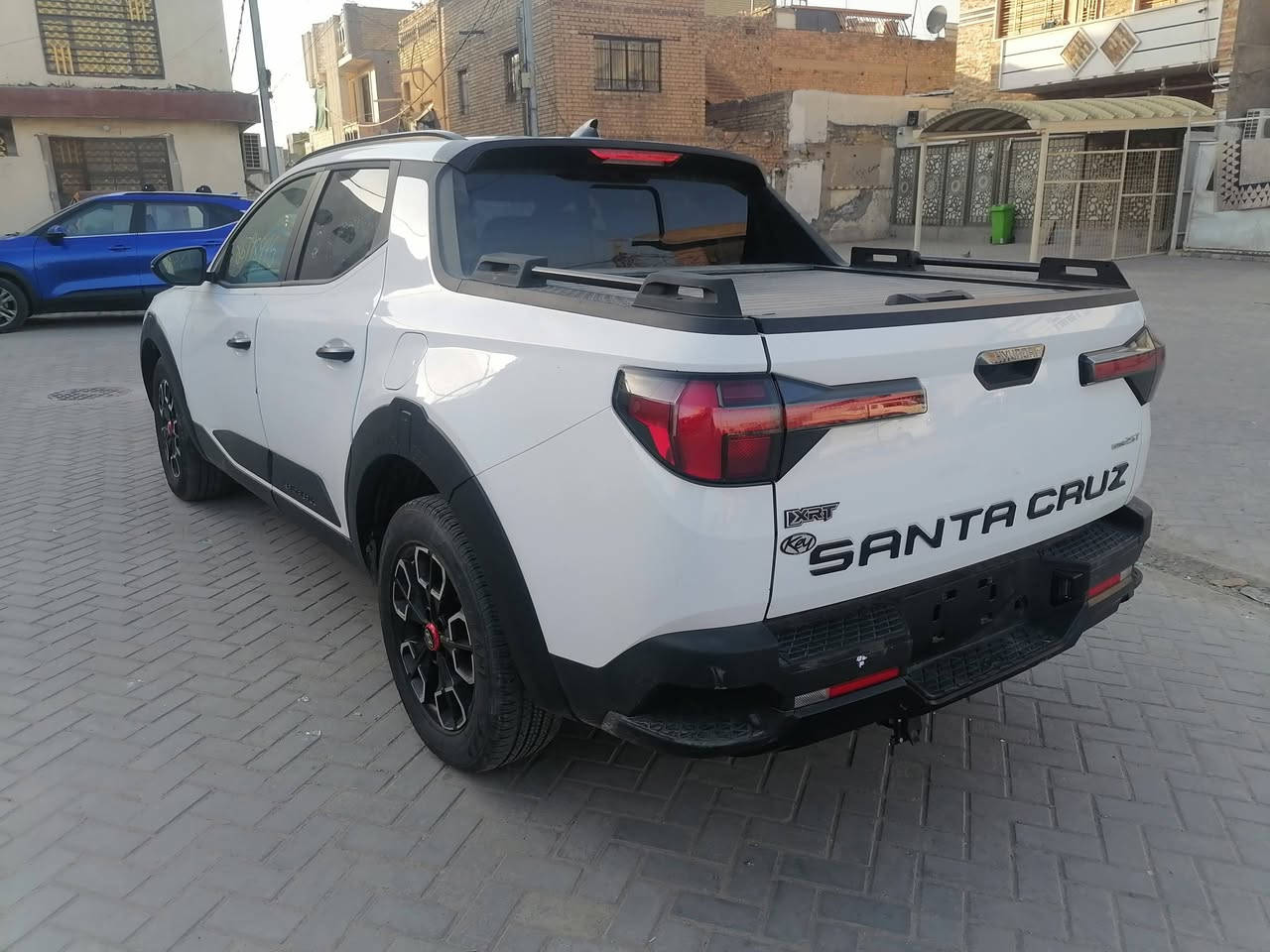 للبيع هيونداي_سانتاكروز  2024 (مواصفات XRT )
وارد امريكي ، رقم فحص  بغداد
فول  موصفات 

سعة المحرك : 2.5 TURBO
عدد الاسطوانات : 4
القوة الحصانية : 281 حصان نظام الدفع : كلي HTRAC رباعي 
ناقل الحركة : اوتوماتيك 8 سرعات
شفتات استيرن كير عادي
السيارة كلين بدون صبغ بدون تبديل 

حادث السياره :  حدادية صدر 
حاله الايرباك : سليم
المسافه المقطوعه : ٨ الف كيلو 

#مواصفات
بصمة تشغيل عن بعد 
فتحة سقف
رادارات / رادار امامي /رادار جانبي /رادار خلفي
قيادة ذاتية
توقف ذاتي 
كشنات تدفه ‏
كشنات جلد                                              
كشنات كهرباء 
مري هيتر / رادار / كاميرا
دفع رباعي  نضام جبلي وثلجي وترابي اوتوهولد . 
ويل كروم ١٨
صندوك كهرباء 
مسجل ناطق سستم سماعات 
اواكس وبلوتوث و USB يعمل
مApple CarPlay / Android Auto
دخول ذكي نظام 
حاجب ليد
 / 3 مكان خزن
نقطه عمياء
مراة تعتيم
اشاراة بالمراياة الجانبيه                                   
فول تحكم ستيرن                                    
كير أوتو + عادي + شفتات ستيرن
اوتو بريك +بريك بصمة
لايتات 4 عدسات زينون
شاشة كبيره
داخل جلد 
نضام قيادة + سبورت + نورمل + سمارت
مثبت سرعة
تحديد مسار 
رادار الخطوط البيضاء 
شحن اللاسلكي
‏شاشة إلكترونية
الخريطة
‏AUTO HOLD
مصابيح خلفية LED
مصابيح ضباب LED 

مكان السياره ، بغداد ، الحبيبية
السعر 190 ورقة 
للتواصل 

*********** ***********.
