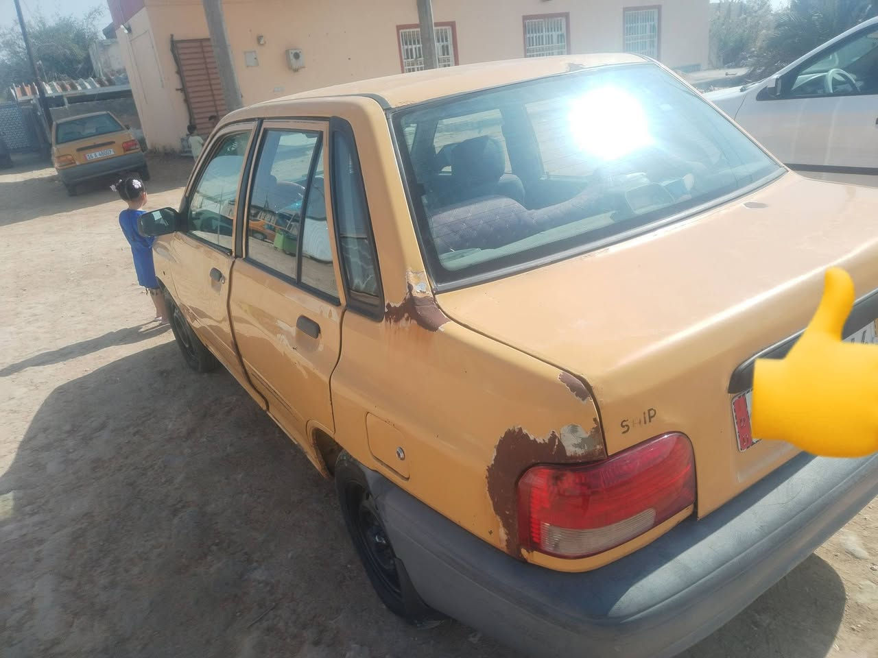 سلام عليكم سايبا موديل ١٢ رقم انكليزي ستوني كملته  مصفر هيئه وغرامات  جاهزه السياره كهربائيات كلها شغاله تخم تاير جديد  مكينه كيا برايد سعرها 25 وبيها مجال مكلف بنشرها هذا رقم راعيها  ***********
