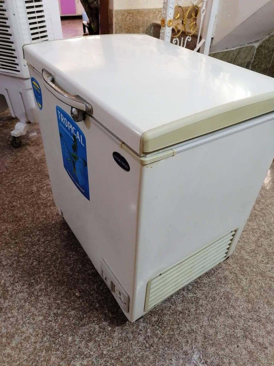 مجمده نوعيه كلش زينه تجميدها ونظافتها واضحة بالصور مداخله تصليح ابد


**إذا كنت صاحب هذا الإعلان وتريد حذفه لأي سبب، رجاءا أرسل رسالة إلى الدعم الفني**