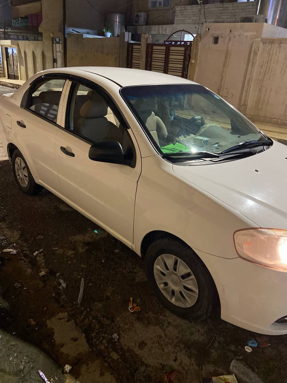 السلام عليكم
افيو  وارد كوري🚗

موديل 2011 ✋

رقم دهوك جديد💎

سنويه 29 👍

بدون ضرار فقط شويه صبغ بل دوسه 👀

محرك استراه اثر رخاوه👋

شراط التحويل 🤚
السعر 74  بيها مجال 

العنوان موصل جانب الايمن

☎️ ***********
