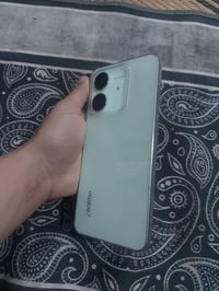 ريلمي 60x • ٦٤جيجا/٥رام • مع ذاكرة ١٢٨