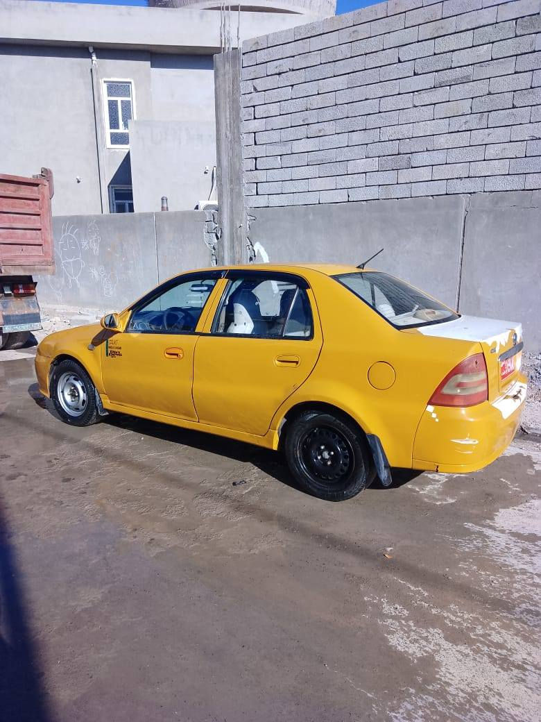 سي كي 2011 محرك بي صرف
طخم خلفي تعبان رقم بغداد صدامي كابون بانزين مامسجله  
السعر 18 ورقه الشرعي بل موصل  ***********
