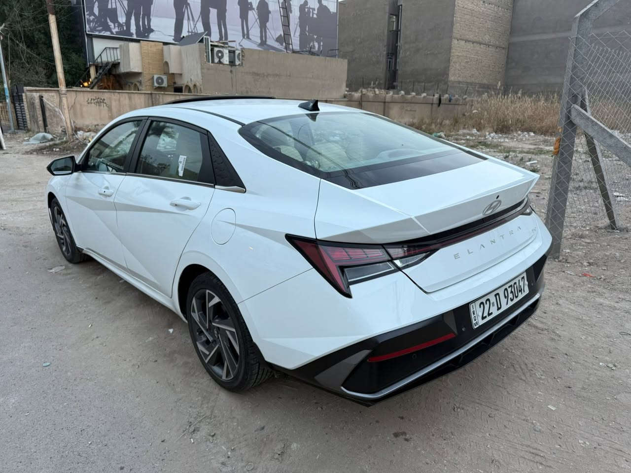 النترا خليجي 2024 
ماشية 40. 
بيها تبديل قطعه باب السايق بلادي نفس اللون ، الباب الخلف السايق مصبوغ ، بدون ايرباك بدون دواخل 
محرك 2000
فول مواصفات 
رقم اربيل باسمي ، 
السعر 168 
رقم الهاتف : ***********
مكاني كراده
