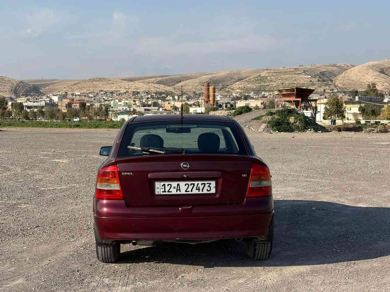 استرا  2002 بدون صبغ فقط جراد تبريد شغال بيها كوبون بانزين بسمي  ما متواجد عالفيس *********** - ***********
