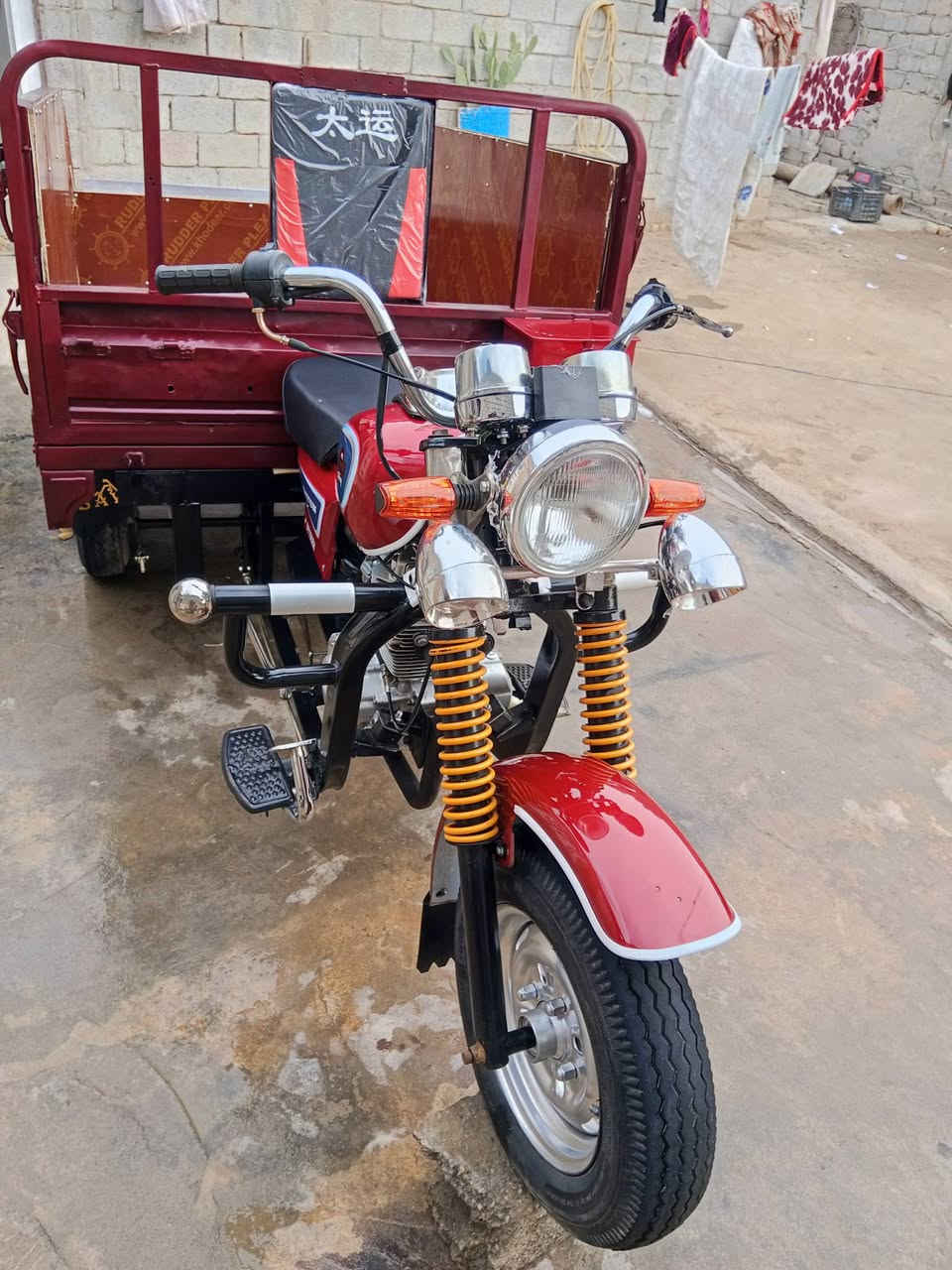 سلام عليكم دراجة مديل 12 اوراق درجه معمره 26 مكفوله من الحيم وسمكره بلاد سعر خاص مكاني شطره هاذه رقمي ***********
