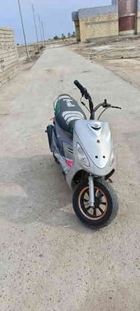 دراجة ماكس • سلف • القرنة الثغر