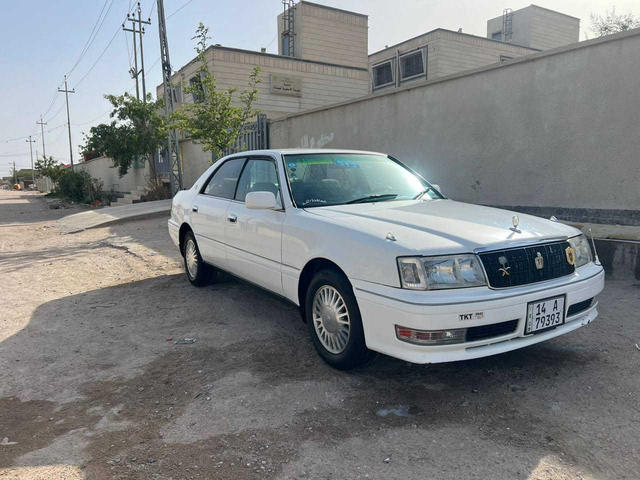 بيع مستعجل السعر 95 وبية مجال قليل  كلش راس الثور موديل 1996 رقم انكليزي سنوية لغاية 30 تحويل مباشر مكفولة كص ونقل جثة وضربة قوية سيارة جاهزة تبريد ثلج🥶 مكينة وكير فيفيتي لايت زنون سيارة كل نقص مابية السعر 95 بية مجال قليل مكاني بصرة الزبير الشعيبة حي المرتضى قرب مصفى النفط رجاءآ بس الشراي يتصل 
***********
