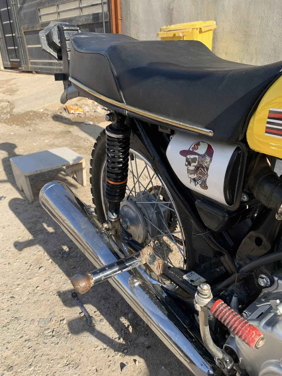 دراجه انتنس للبيع
عنوان كركوك حي بدر مابيها صوت تفيلس ولا قطره لاصرف ولا بخار موديل 24 محرك نضيف مامفتوح برغي شلعه تخبل السعر 550 وبيها مجال للشراي

مواصفات - صالنصه نجمه معدله تانكي جديد كشن جديد تايرات جدد كدام العين بس يحتاجلها غسله وتشوف شوفه العين سبايدر مامطخوخ ستيرن رياضي كلجات رياضيه سكليتر جديد .

***********
