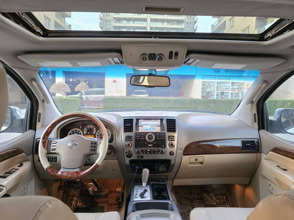 نیسان ئەرمادا  ٢٠١١  LE خلیجی فول مواسەفات ناوزەرد بەسمە شاشەگەورە ئۆتۆماتیک دەبڵ ئەکسل سڵاید سندوق شەفت کارەبای کوشن جلدوکارەباوهیتەر سێ ڕیزکوشن تەبریدمەرکەزی دیڤیدی سقف ئێمپریفایەر کامێرا حاسەی پێشودواوە ( تەنهادووپەڵەی بۆیاخە لە دواوە )سەنەوی تازەیە بەناوی خۆمەوەیە گێڕومەکینەوتەحویل وغەرامەبەشەرت سیعری 💰 ١٣٨ 💰 گەڵاومعامەلەیەکی زۆر زۆر کەم..لە سلێمانیم گەڕەکی ڕاپەڕین 
☎️ *********** ☎️*********** ☎️ السليمانية, العراق
