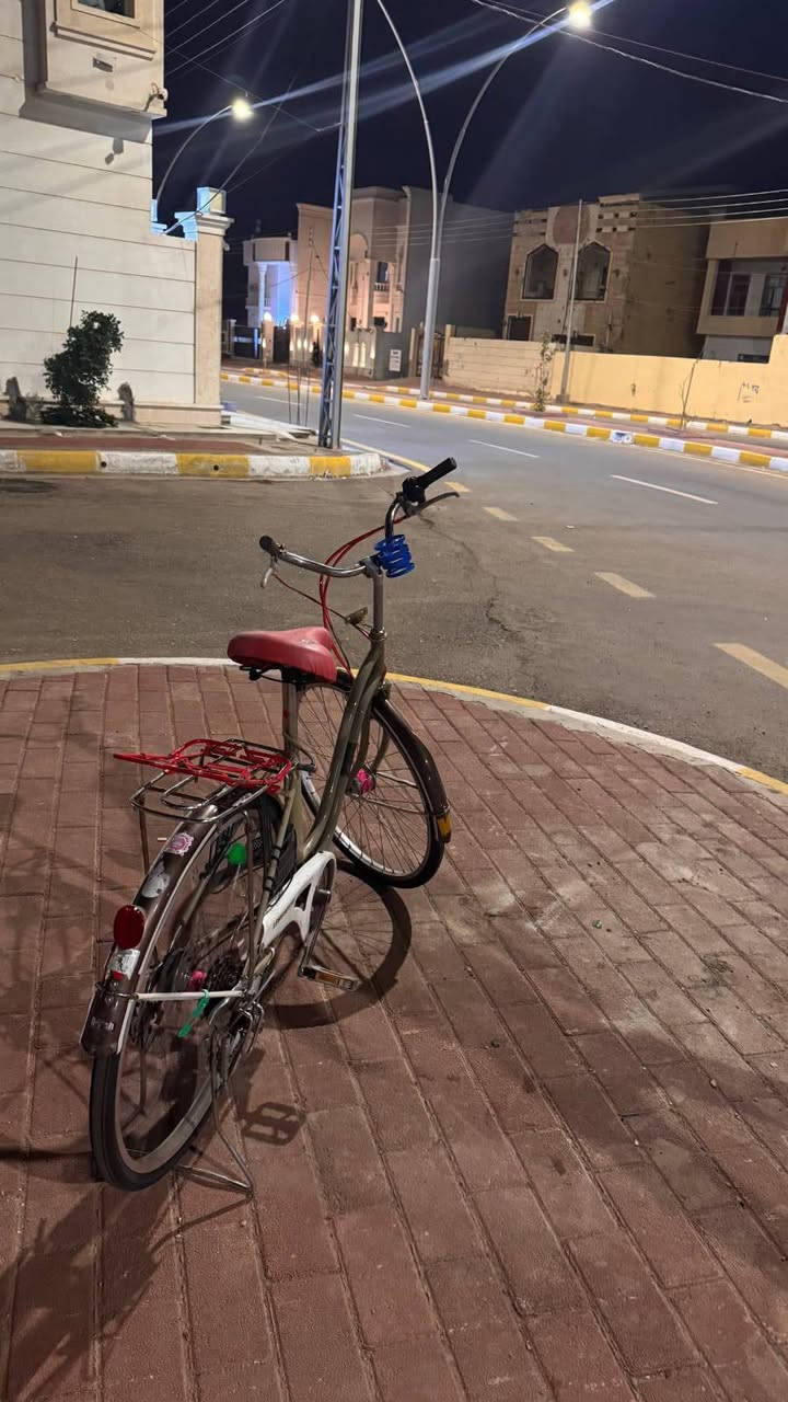 سلام عليكم بايسكل بايدر للبيع كلش نضيف ياباني اصل ختم ٦٠الف بي مجال بسيط
واتساب *********** الرمادي الملعب 🪻
