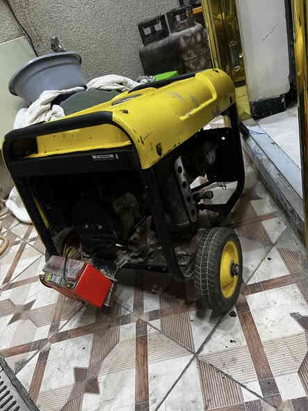 مولده للبيع شغاله وكلشي مابيها سلف شغال حبل مابي شي صوتها مابي خلل السعر 170 وبي مجال بسيط نقصهاا فقط واشر كابريتر وحتى الكابريتر جديد *********** كربلاء
