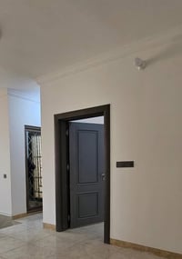 البصرة الطويسة • شقة مكتبية • مؤثثة