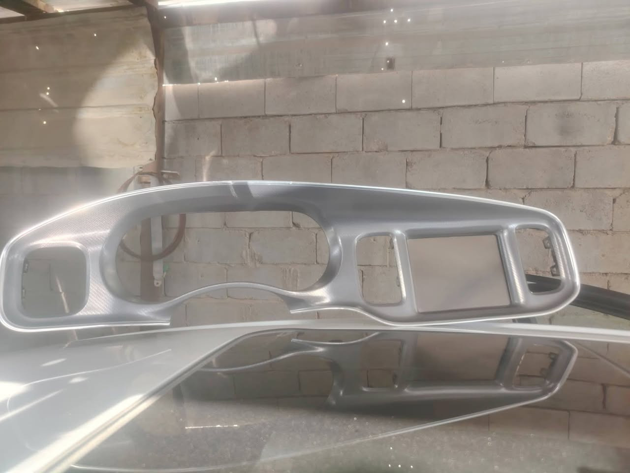 اطار دشبول اصلي شاشه بس لمس ماتلمس ودمام سياره سعر بتعليق مستعجل ع بيعهن ***********
