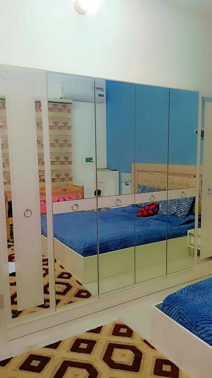 غرفه تركيه كامله 8 قطع نضيفه جدا
سعر قفل 800
عنوان الرمادي


**إذا كنت صاحب هذا الإعلان وتريد حذفه لأي سبب، رجاءا أرسل رسالة إلى الدعم الفني**