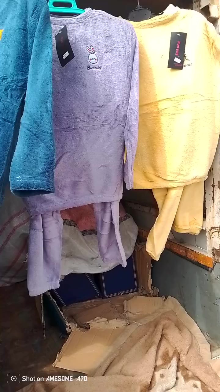 سلام عليكم ،اليوم الثلاثاء متواجدين في قضاء كميت قرب الكراج للساعه 6عصرا ،اليوم اسعار مناسبه جدا جدا بجايم ب٣ احذيه وشحاطات تنزيلات ،اهلا وسهلا بكم


**إذا كنت صاحب هذا الإعلان وتريد حذفه لأي سبب، رجاءا أرسل رسالة إلى الدعم الفني**