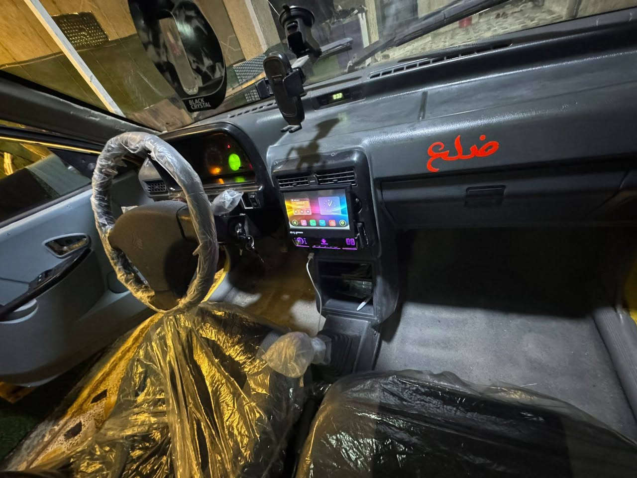 سايبا موديل 2011
سياره حلوه وخير من الله 

رقم بغداد 

بيها جاملغ جه السايق 
شرط التحويل 
ب25وبيها مجال 
مكان السياره بغداد 
***********
