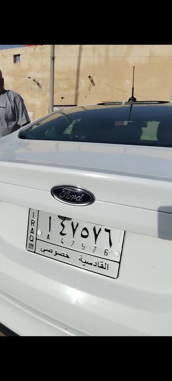 فورد فيوجن ٢٠١٦ رقم قادسية مشروع وطني بأسمي تحويل مباشر محرك اربعه سلندر ٢٥٠٠ سياره جديده وجاهزه تخم تاير حداديه محرك كير شرط الفحص مشط جديد قبل يومين شديته بشيخ عمر بيها جاملغ امامي مبدل بدون دواخل بدون ارباك مكان السياره السماوه
السعر ٩٥ وبيها مجال بسيط
***********
