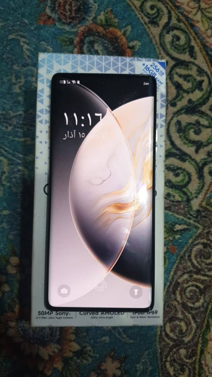 تكنو كامون 40 برو
🔥مدعوم بذكاء الصناعي 
💧 مستخدم ١٠ يام
✅ شاشة 144 هيرتز قياس 6.78
✅ 50 ميجابكسل كاميرا خلفية من SONY
✅ بطارية 5200 ملي امبير بقدرة شحن 45W
✅ معالج Dimensity 7300 (4 nm)
✅ سعة تخزينية 256 
✅ ذاكرة عشوائي ممتدة بسعة  (8+5)
✅ نقاوم للكسر والماء 
✅   إخوان مراوس بايفون شعندك نزل ما عندي توصيل مكاني بغداد ابو غريب ***********راسلني واتساب
