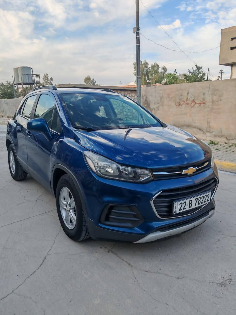 رقم الهاتف(***********-***********-***********)
شوفرليت تراكس فئة LT وارد امريكي لون شذري موديل 2020 محرك 4 سلندر حجم (1400) تيربو بالشرط كير 6 سرعات بالشرط تبريد وتدفئه بالشرط بيها حادث بسيط من امريكا بدون دواخل بداية البونيد فقط مو كامل ومصلح ومصبوغ نفسه على كد الحادث سياره حلوه وكاعده مثل الصور سريعه ورزنه بالمشي سياره اقتصاديه جدا بصرف البنزين صدر امامي وخلفي وتخم تاير بالشرط سيارة جاهزه بدون مصرف...
*رقم اربيل الجديد
*سنويه بأسمي هزه وبراد(فحص مروري) جديد شرط التحويل
سياره بيها مواصفات:
*شاشه
*كاميرا
*تحكمات ستيرن جهتين
*تشغيل عن بعد
*كروز سرعه(قفل سرعة)
*سبايدرات 
*نظام ECO تقليل صرف البنزين
السعر 105 وبي مجال الشراي يجي يشوف السيارة ويدلل تعليقات ما اجاوب البيع نقد فقط...
مكان السيارة كركوك...
***********
***********
***********
***********
***********
97889534908 كركوك, العراق
