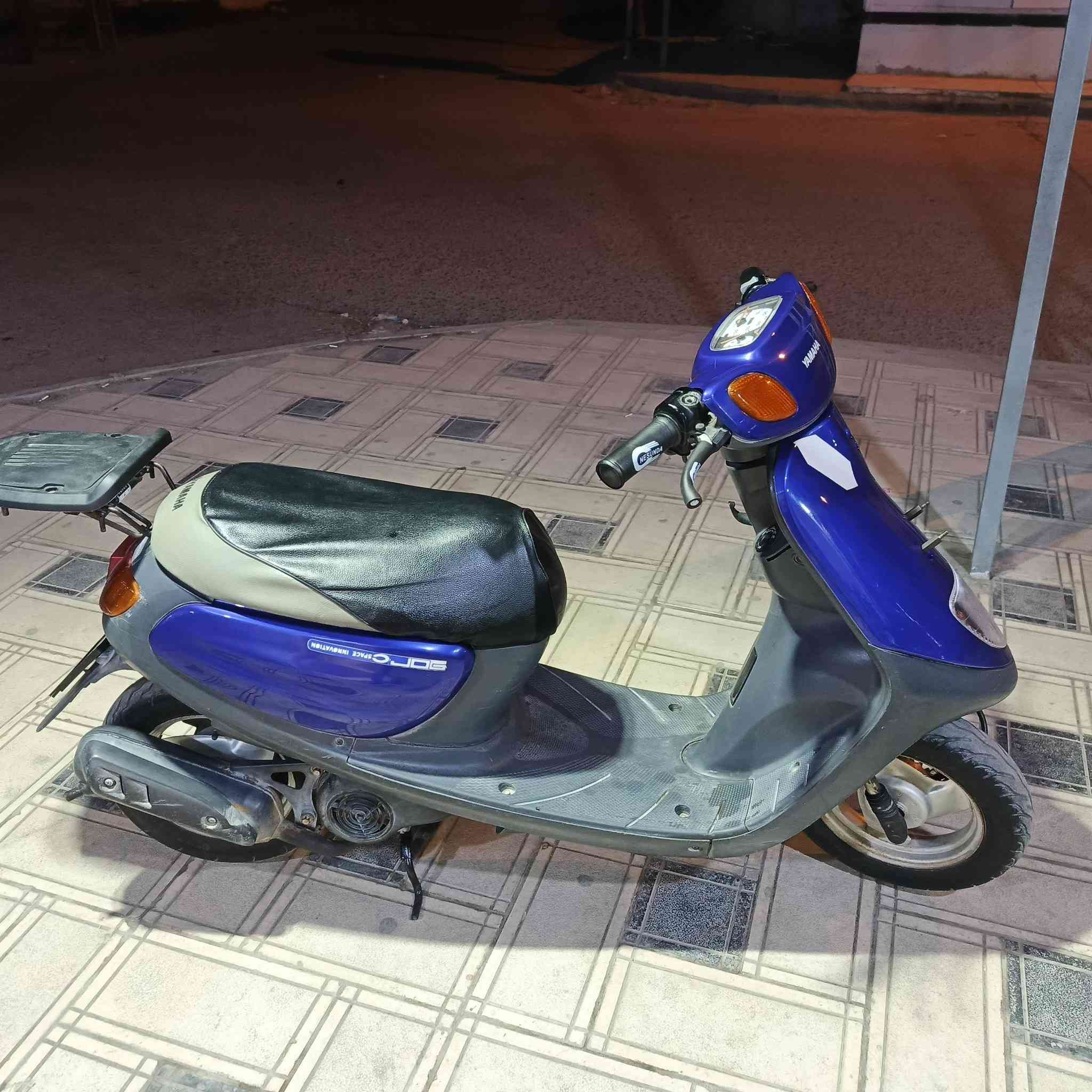 السلام عليكم دراجه منغولي جديده شغاله من كلشي كهربائياتها كلها شغاله شرط مامفتوحه الشراي يتصل ع هذا الرقم ***********
