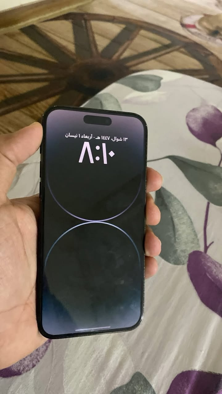 14 برو ماكس ذاكرة 128 بطارية 87.  جهاز مكفول وتر ما مفتوح. ولا مبدل بي شي فقط تحديث وصار بي أشعار شاشة  بدون اي مشاكل  مكان بغداد سعرة 700 بدون عملة  ***********
