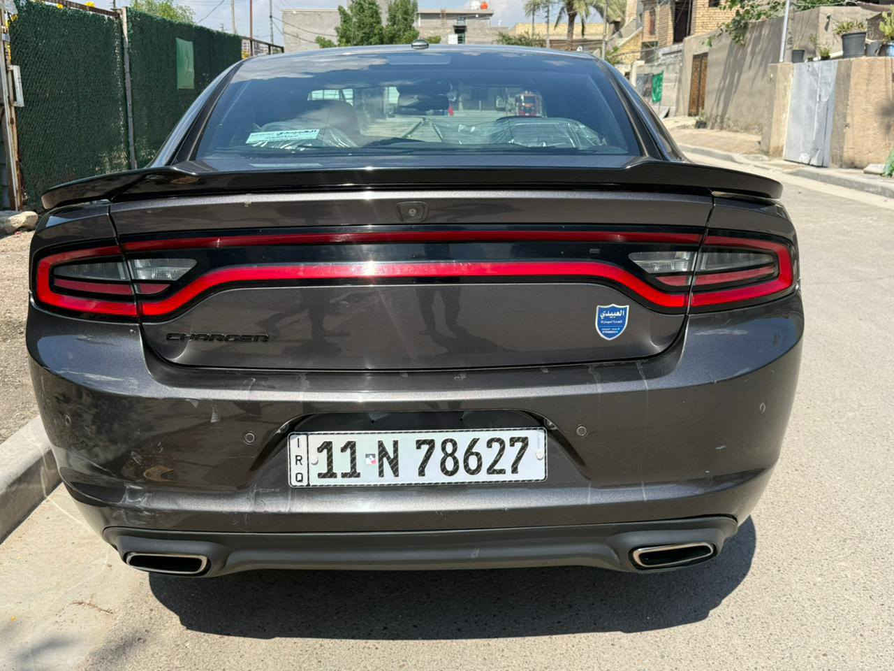 جارجر للبيع مديل 2020 
مكينه 3600
سياره فول فتحه كشنات حظن +تدفئه
دمام خلفي.   شاشه كار بلي 
ويل 20 بلادي 
حادث السياره بنيد فقط بدون دواخل يعني قطعه وحده
ماشيه 69 m
رقم بغداد الجديد
السعر 195
رقم تلفون ***********
