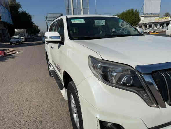 سلام عليكم برادو موديل 2010 وارد خليجي بدون صبغ ولا ضربة السيارة 4 اسلندر رقم جديد تحويل ثاني الواصفات جلد شاشة كامرة خلفية رادارات السيارة جاهزة من كير مكينة تبريد صدر تخم تاير جديد للاستفسار الاتصال على الرقم التالي (***********) يوجد واتساب بغداد
