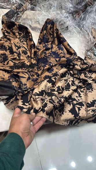 جديد 😍اقماش شتائي موهير صوفيا الاصلي خامه درجه اولى  الثكيل نقشات درجه اولى  للحجز واتساب ***********

يتوفر توصيل 🚗🚗 بكل محافضات العراق خلال ٢٤ ساعه راسلونا وتدللون
