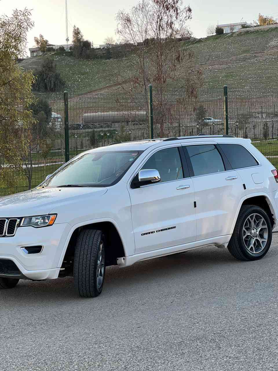 جيب كراند شيروكي 2020 مواصفات لمتد ماشي 48 الف ميل تفاصيل موجود داخل الصوره عنوان اربيل قضاء خبات
***********
