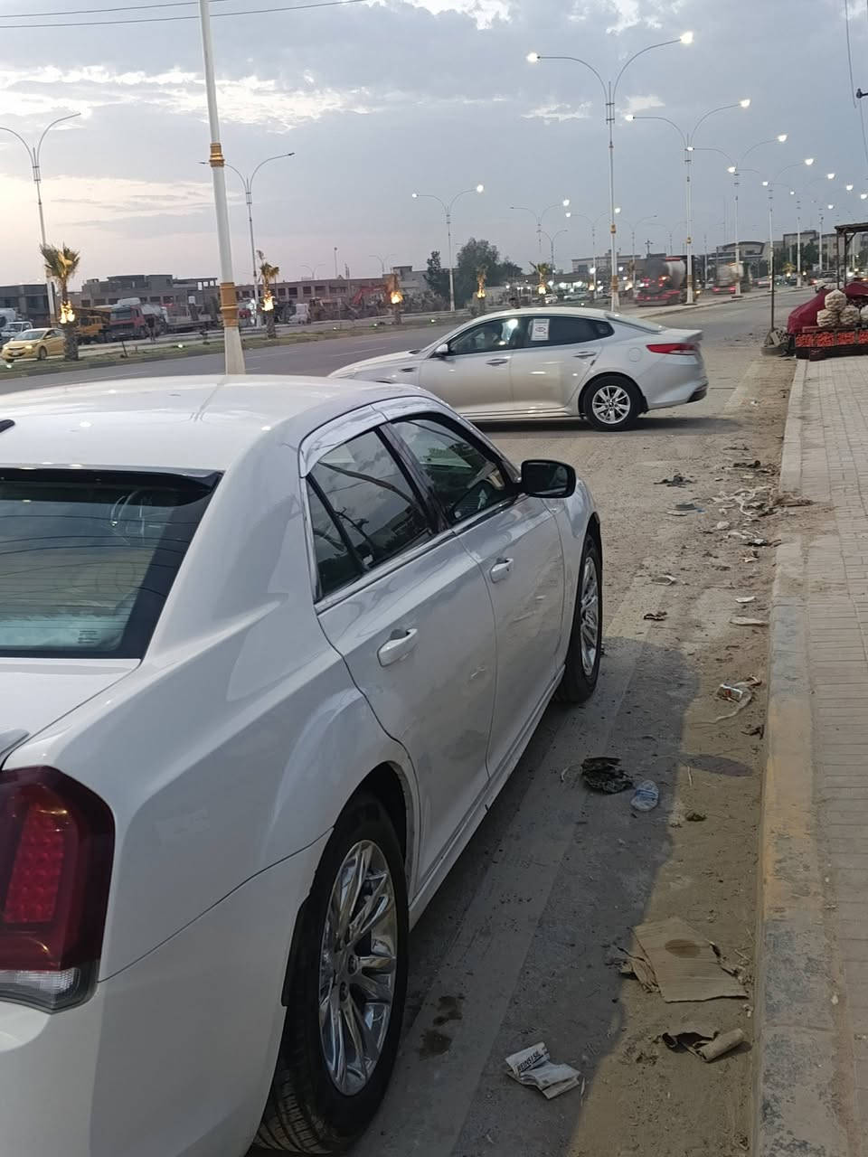 عندي اوباما 13. خليجي بدون حادث فقط تكحيلات على البارد وليه كد شبرين بالباب والجاملغ الخلفي. محدث 17.  گير محرك تبريد كله جديد  رقم شمالي اربيل.  تريد وكاله تريد تحويل. السعر 175. وبيه مجال


**إذا كنت صاحب هذا الإعلان وتريد حذفه لأي سبب، رجاءا أرسل رسالة إلى الدعم الفني**