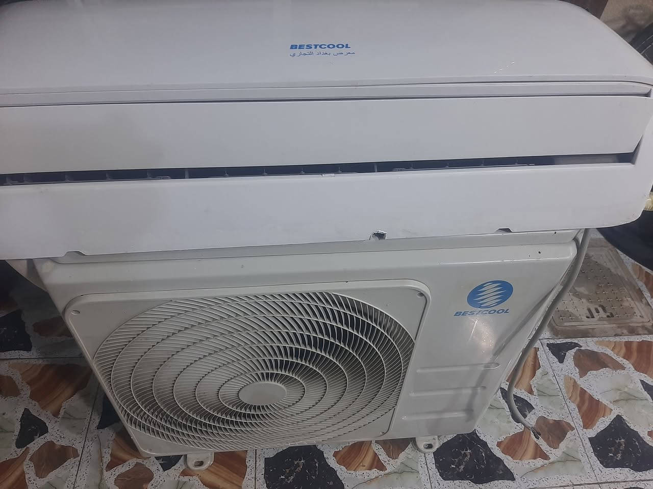 سبلت طن ونص شغال قطعه خارجيه جديده على بلاد بس داخليه ببه ليك فقط كامل ملحقاته سعر ٢٥٠الف رقم هاتف *********** واتساب
