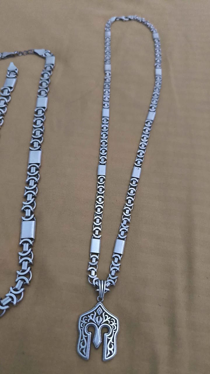 زوج سناسل وڨورمات فضة طليان قسنطينة 0552159811 قسنطينة, الجزائر


**إذا كنت صاحب هذا الإعلان وتريد حذفه لأي سبب، رجاءا أرسل رسالة إلى الدعم الفني**