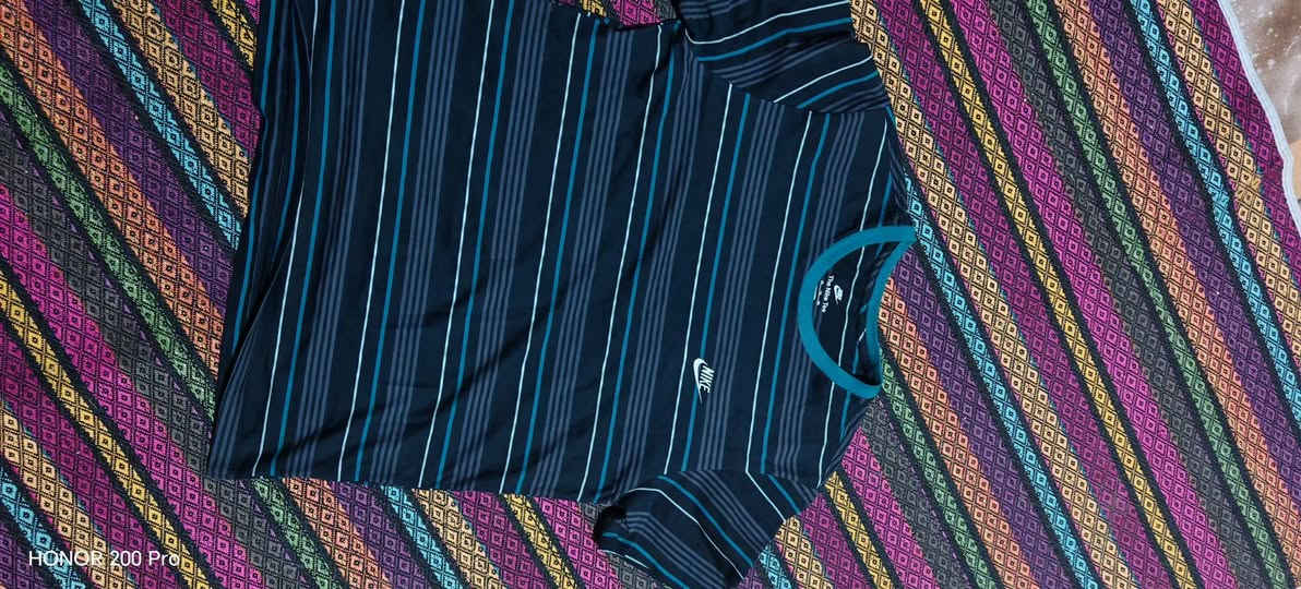 نايك قطن اصلي قياس 2 اكس يلبس وزن 90 الى 95 
20 الف


**إذا كنت صاحب هذا الإعلان وتريد حذفه لأي سبب، رجاءا أرسل رسالة إلى الدعم الفني**