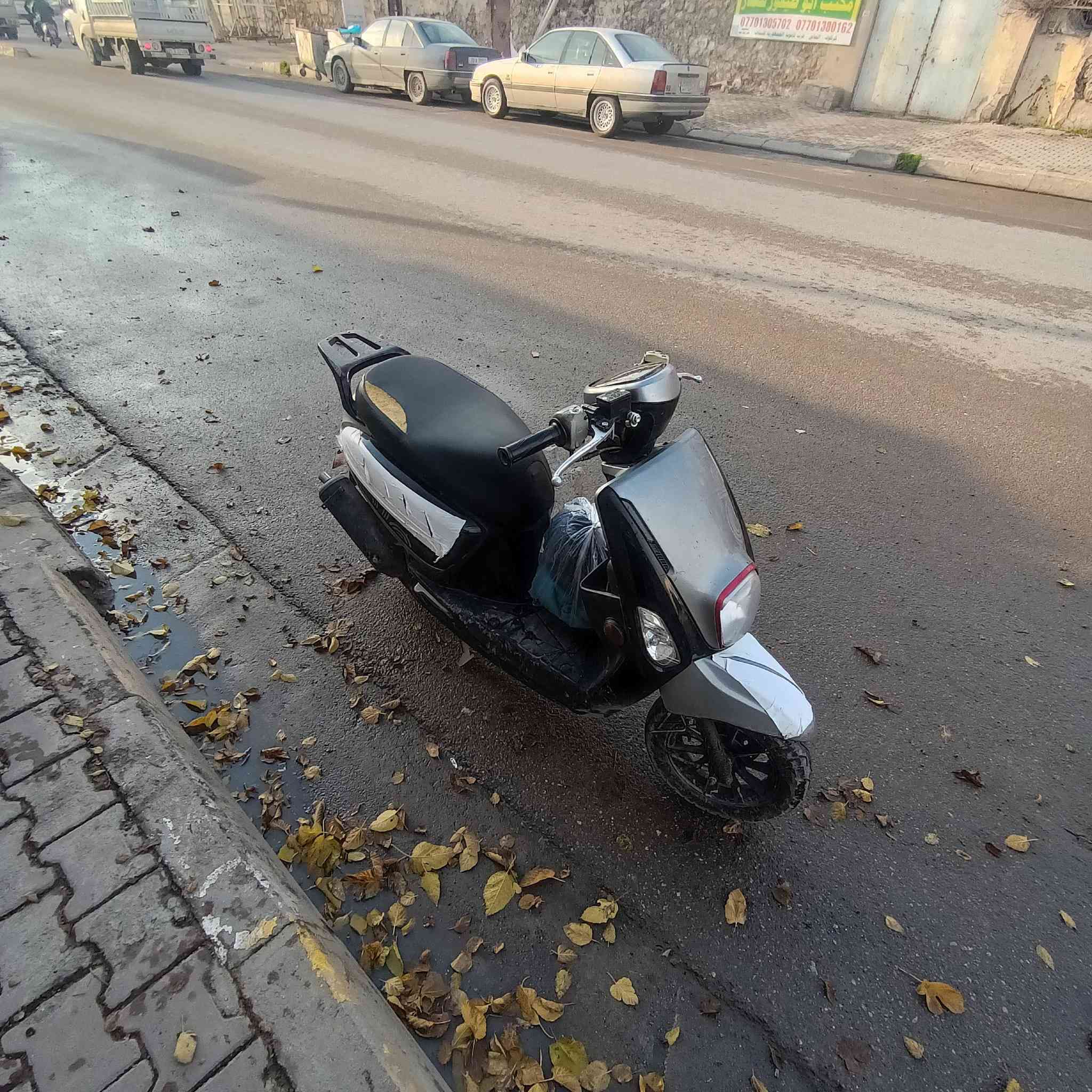 بوليسي s مستعجل على بيعه
دراجه بلاد اي عيب مابي دراجه صفر نص هندر نكره سلف بلشرط 
سعر 650وبي مجال 
*********** متوفر خط واتساب
