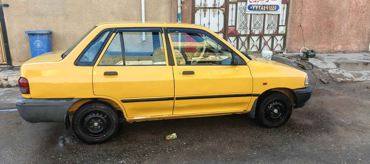 السلام عليكم سايبه مديل ١٣ بسعر ٣٠ورقة وبيهة مجال قليل بيهة خيط تبخير وسيارة جاهزة من كلشي مصفره هيىة وغرامات رقم نكليزي مكاني بغداد مدينه الصدر رقم الهاتف ***********
