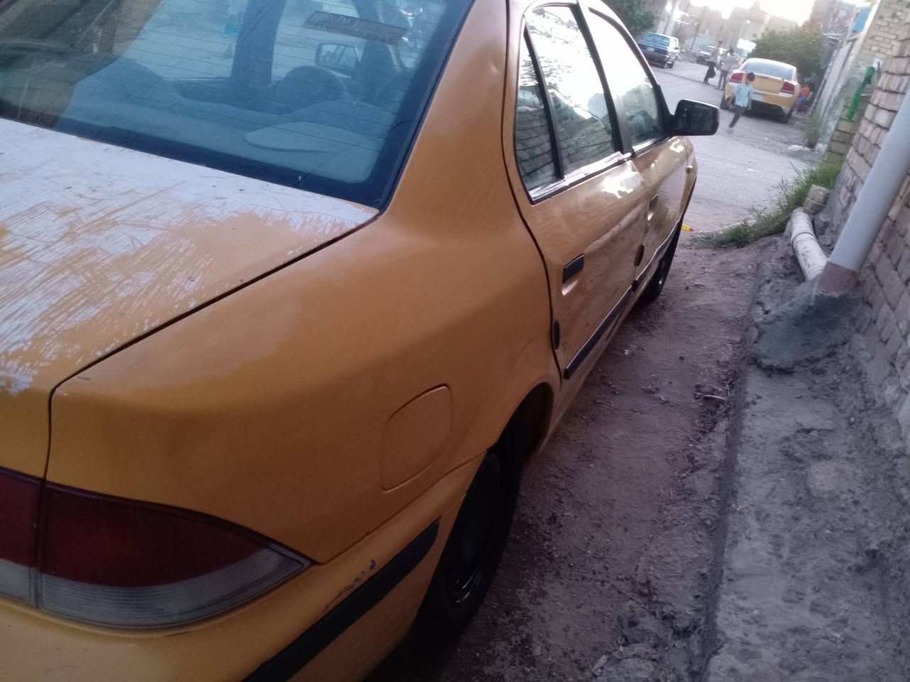 السلام عليكم سياره سمنت موديل 11 مكينه وقير فرنسي الرقم صدامي ابيع كوم حديد مكاني ناصريه شطره سعر 15 وبيها مجال ***********
