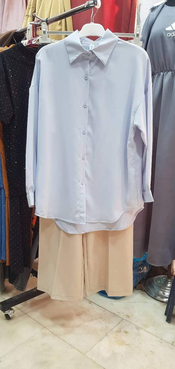 قميص 15
بنطرون 15
قميص 15000 +  بنطرون 15 = 30
عنوان محل ازياء ترتيل ستور للألبسه النسائية شارع الهوى فرع الجم النسائي مجاور صالون نرجس 
https://www.facebook.com/share/1C3548Ju92/ حساب الفيس
حساب الانستا https://www.instagram.com/ta__tt2333?igsh=MWl6c2VveDJobzFqOA==


**إذا كنت صاحب هذا الإعلان وتريد حذفه لأي سبب، رجاءا أرسل رسالة إلى الدعم الفني**