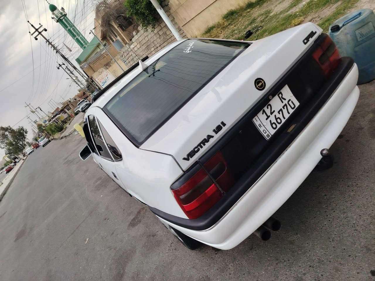 للبيع اوبل فكتره موديل 92  حجم 18 كير محرك شرط سنويه لي 2028تصليح دوير ودوسات فقد وباقي شرط سعر 60بيه مجال الطيبين الميعجبو المنشور يطلع كبل *********** وتساب???
