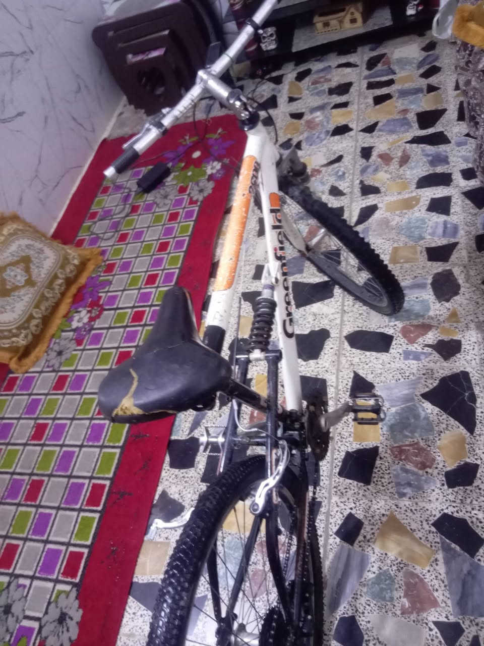 بايسكل للبيع نضيف سعر 50 وبي مجال سريع وخفيف وبي مجال بسيط للطيبين


**إذا كنت صاحب هذا الإعلان وتريد حذفه لأي سبب، رجاءا أرسل رسالة إلى الدعم الفني**