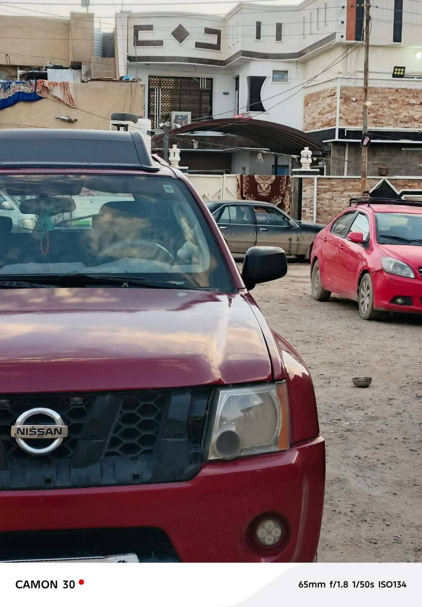 السلام عليكم  مكلف بالنشر
اكستيرا 2008 محدث2009
صبغ عام جماليه 
مكينه مشدوده جديد كيرها جديد
سياره مابيها اي نقص 
رقم بغداد باسمي تحويل مباشر 
 مكان السياره بغداد

للاستفسار  ***********
