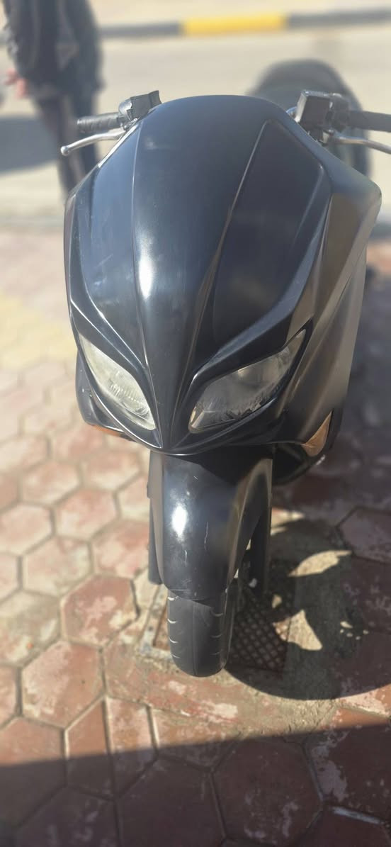 فورزا 08 للبيع
الدراجة نظيفه وجاهزة  نقوصاتها بسيطة 
محتاج فلوس ومستعجل ع بيعتها 
سعرها ٧٥٠ وبي مجال بسيط 
متواجد ع الرقم فقط ***********
