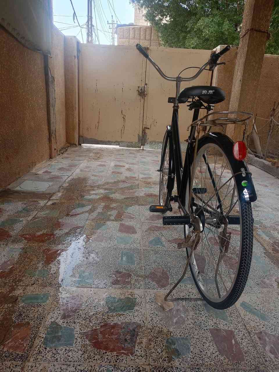 بايسكل للبيع الحجم 27/ سعر 75مكاني ديالى  بعقوبه***********
