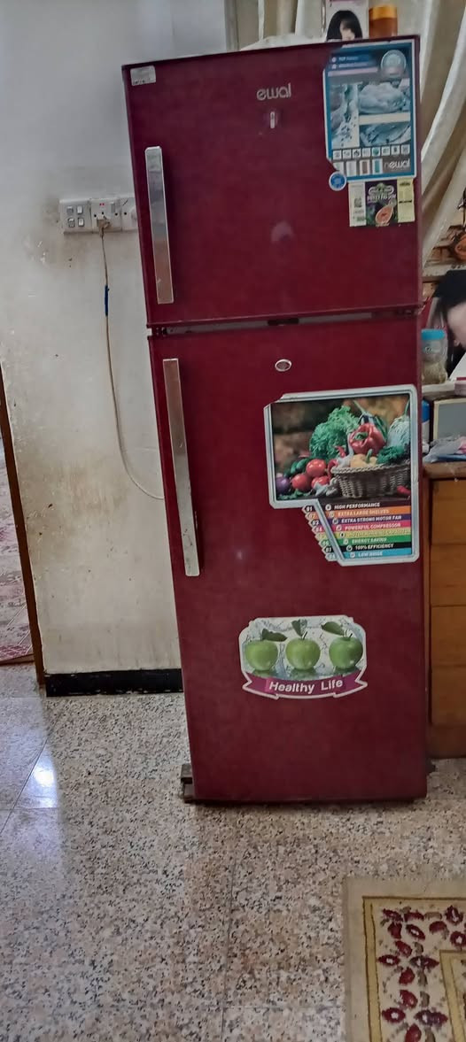 ثلاجه للبيع تجميد خير من الله فوك وجوه بيه خياس بصيط جوه ونرماده السعر 175 الف وبيه مجال قليل


**إذا كنت صاحب هذا الإعلان وتريد حذفه لأي سبب، رجاءا أرسل رسالة إلى الدعم الفني**