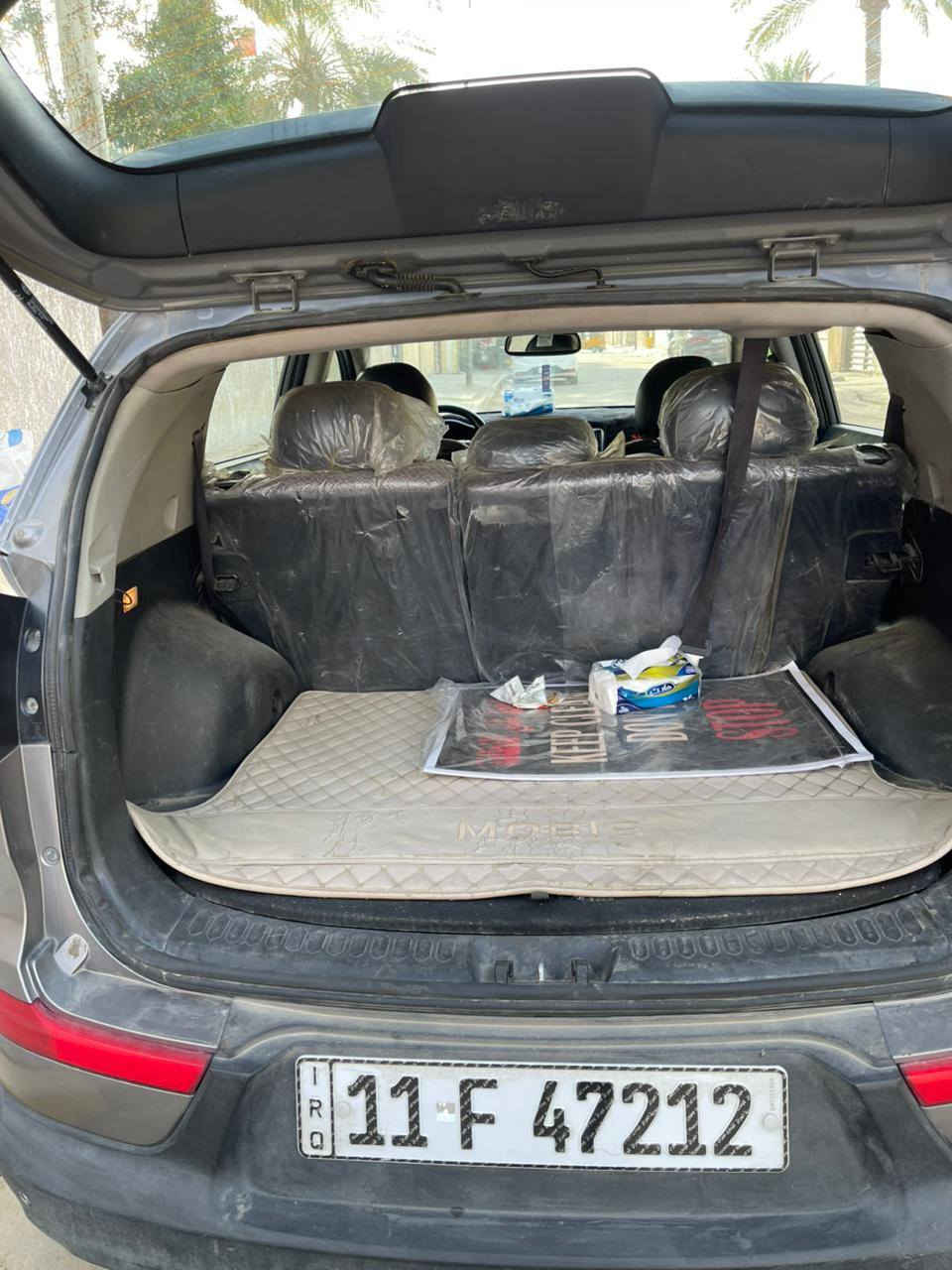 السلام عليكم
سبورتج 2016 فول
 مكينة 2000 تيربو 
السياره فول للاخير 
كشنات كهرباء تدفئه تبريد كشنات 
بصمه
 بانوراما 
حساسات 
كامرة 
السياره مرتبه ومتعوب عليها رقمها بغداد 
باسمي تحويل بنفس اليوم 
السعر 135 ورقه
المكان بغداد


**إذا كنت صاحب هذا الإعلان وتريد حذفه لأي سبب، رجاءا أرسل رسالة إلى الدعم الفني**